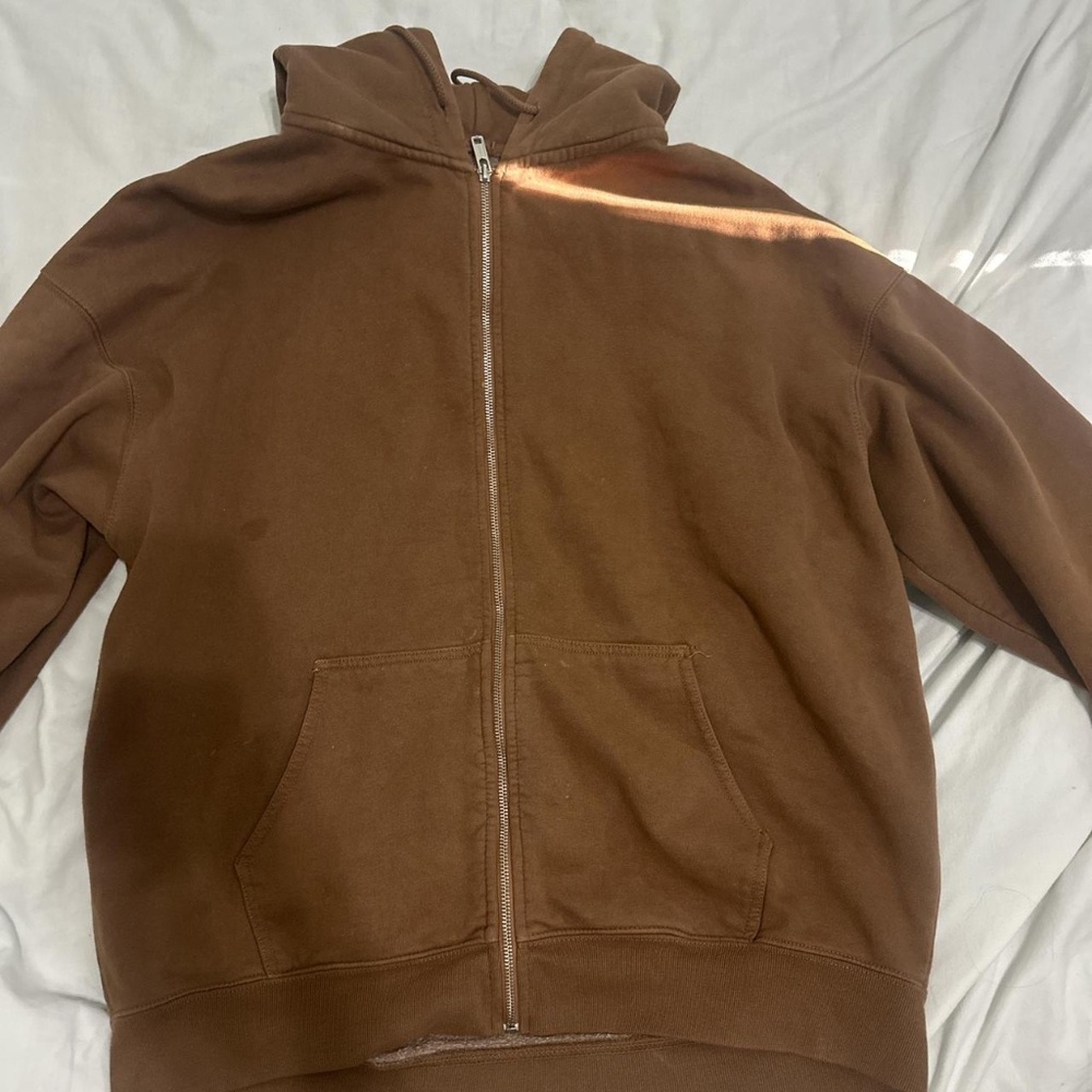 Brandy zip up